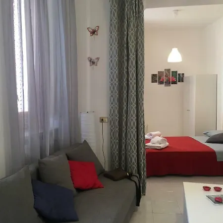 Lägenhet La Casa Di Romilda Tortora